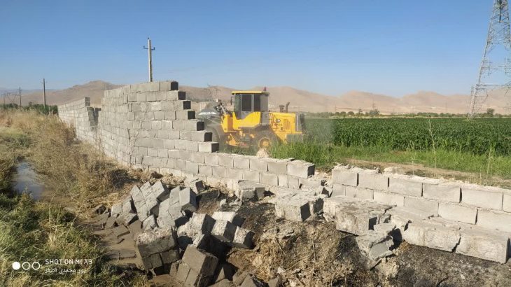 ۲۰هکتار زمین کشاورزی و باغی در خرم آباد رفع تصرف شد