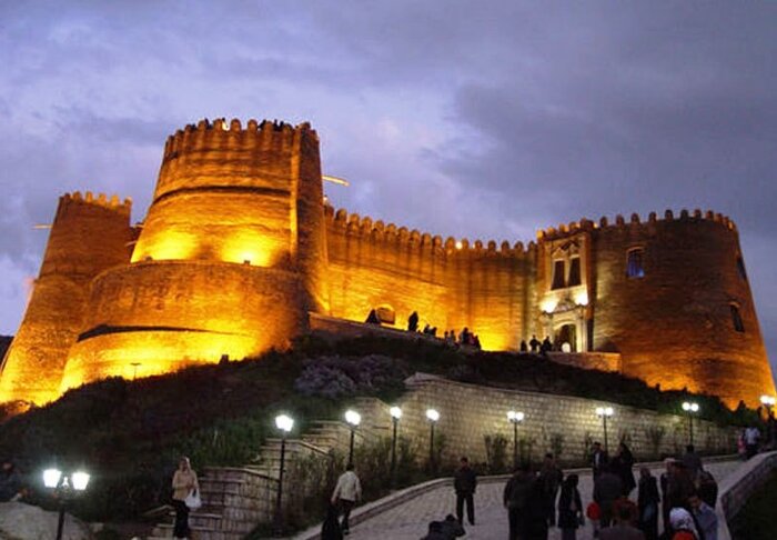 حریم قلعه تاریخی «فلک‌الافلاک» تا پایان امسال ساماندهی می‌شود