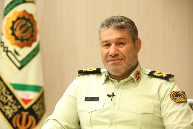 توقیف کامیون حامل ۳۰ میلیارد کالای قاچاق در محور  آزادراه «خرم زال»