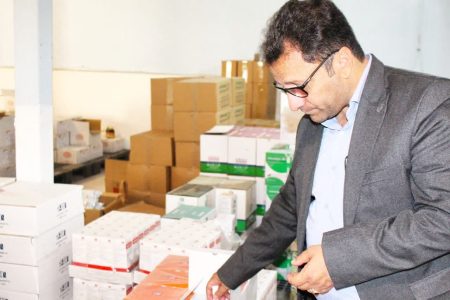 صادرات ۲۳۶۵ کیلوگرم انواع داروهای دامی لرستان به آذربایجان