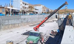 نصب عرشه تقاطع غیرهمسطح شهدای جاویدالاثر خرم آباد آغاز شد