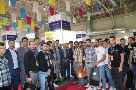 ارائه محصولات ۵ شرکت دانش بنیان لرستان در جشنواره فن بازار صنعت برق