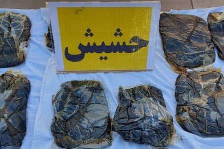 توقیف خودروی حامل ۳۰ کیلو گرم حشیش در لرستان