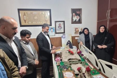 دیدار و گفتمان با خانواده شهدا و ایثارگر صداقت در خدمت رسانی را یادآوری می کند