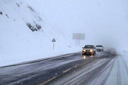 تمام محورهای مواصلاتی اصلی لرستان باز است/ مسدود شدن راه ارتباطی ۱۶۴ روستا