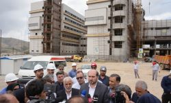 بهره برداری از ۱۶ هزار تخت بیمارستانی در دولت سیزدهم