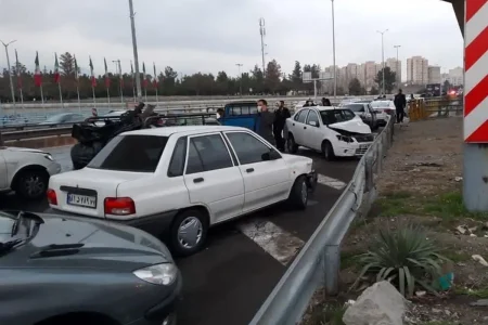 ۸ کشته و زخمی در تصادف زنجیره ای جاده بروجرد _ نهاوند