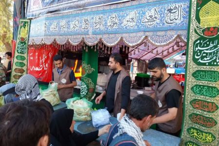 ۷۳موکب در لرستان به زائران اربعین خدمات ارائه می‌کنند