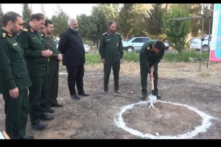 آغاز ساخت ۳۰۰ واحد منزل سازمانی سپاه در لرستان