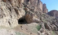 بازدید ارزیاب یونسکو از ۲ غار باستانی در خرم آباد