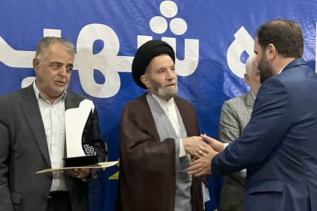 انتقال خون لرستان دستگاه برتر در جشنواره شهید رجایی شد