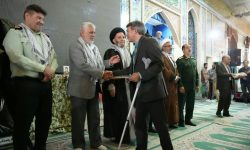 تقدیر از یادگاران دفاع مقدس وظیفه همگانی است