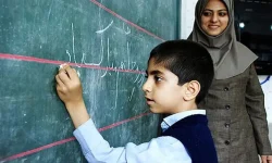 ۷۴۰۰۰ معلم جدید در راه مدارس