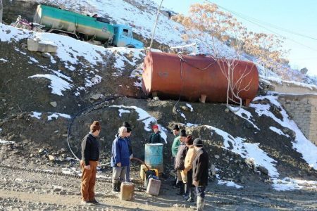 توزیع ۵۸ میلیون لیتر انواع سوخت بین کشاورزان و روستاهای لرستان