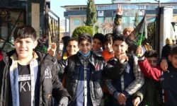 اجتماع ۱۲۰۰ دانش آموز لرستانی در عزاداری “نوگلان فاطمی”