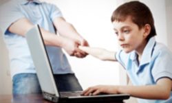 اعتیاد به بازی‌های رایانه‌ای و افزایش اضطراب و افسردگی