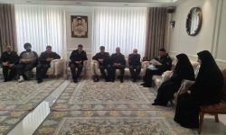 دیدار سردار رادان با خانواده شهید «سید نور خدا موسوی»