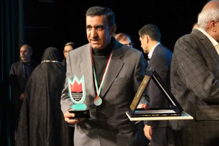 خانواده شهدای رسانه لرستان تجلیل شدند+تصاویر