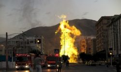 انفجار مهیب در کوهدشت بر اثر برخورد دستگاه حفاری با علمک گاز