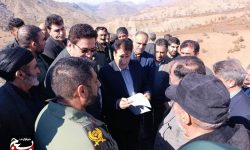 فرمانده سپاه لرستان پای در دل مردم نیله سادات کوهدشت/ جوانه امید در دل اهالی رویید