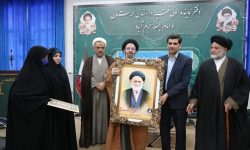 مفاخر لرستان الگویی برای نسل امروز هستند