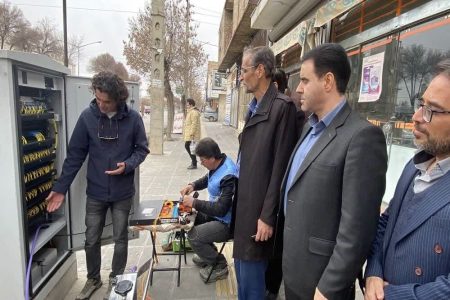 انجام ۴۵۰ کیلومتر حفاری طرح فیبر نوری منازل و اصناف در لرستان