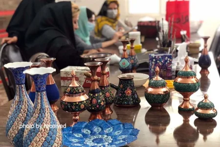 تاسیس میز تخصصی “میناکاری” و “فیروزه‌کوبی”در دورود