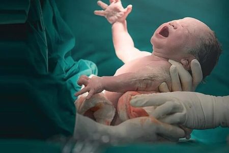 ۲۰۵ نوزاد در مراکز نفس متولد شدند