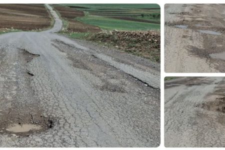 وضعیت اسفناک جاده ارتباطی روستای های دلفان/ آسفالت دو ساله به ویرانه تبدیل شد!