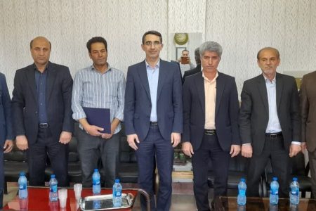 آنجا که مهر به ثمر می‌نشیند؛تجلیل از دو فرشته خاموش مدارس لرستان
