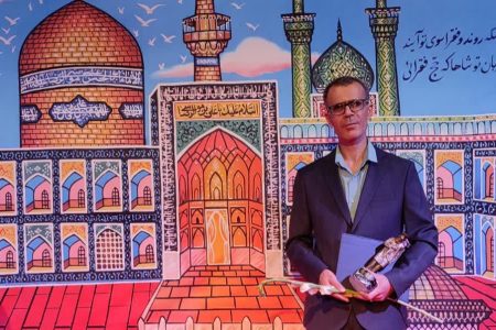 کسب رتبه برتر جشنواره «خوشنویسی رضوی» توسط هنرمند لرستانی