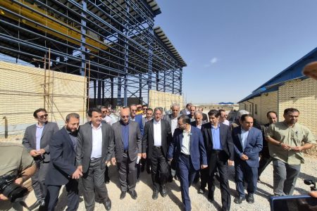 بازدید استاندار لرستان از پروژه‌های بروجرد و اشترینان؛از جهش صنعتی تا رونق گردشگری