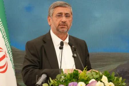 آزادراه خرم‌آباد اراک شاهراه ترانزیت ملی است