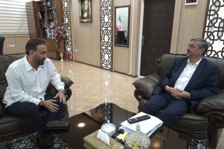 دیدار مالک باشگاه خیبر با استاندار لرستان