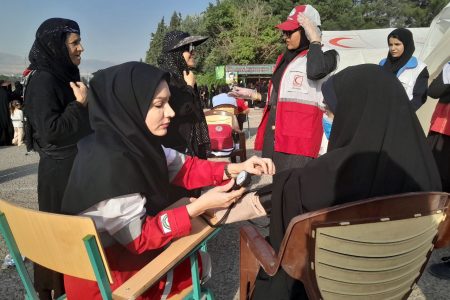 هلال احمر لرستان در مسیر جاماندگان اربعین؛از ایستگاه سلامت تا فضای دوستدار کودک