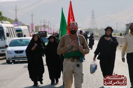 کلیپ تصویری|پیاده روی جاماندگان اربعین حسینی در خرم آباد