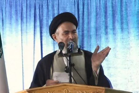 انتقاد امام جمعه بروجرد از دخالت نمایندگان در عزل و نصب مدیران