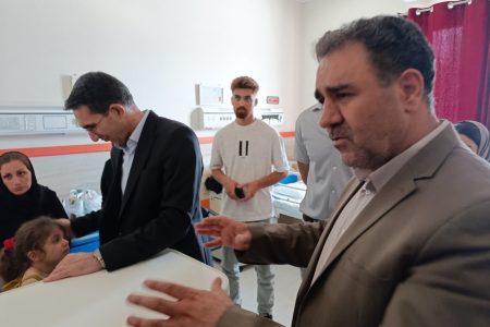 عیادت مدیرکل آموزش و پرورش لرستان از دانش‌آموزان مجروح حادثه انفجار در بیرانشهر