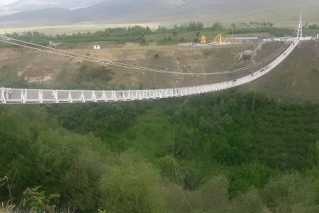 احداث بلندترین پل معلق غرب کشور در پلدختر