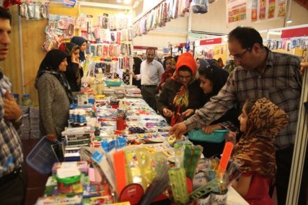 پلمب صنوف متخلف در بازار پاییزه لرستان