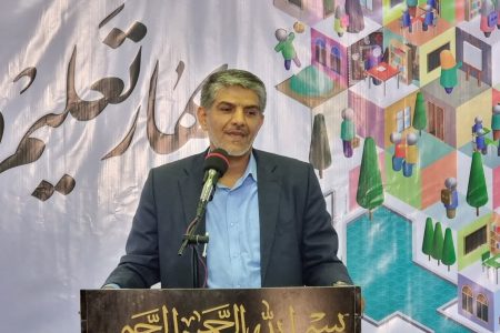 دانش‌آموزان گنجینه‌های آینده‌ساز ایران هستند
