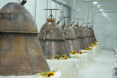 افتتاح کارگاه تولید عرقیجات و گلاب‌گیری بسیج سازندگی لرستان