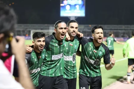 برد تاریخی خیبر مقابل پرسپولیس با گل دقیقه ۹۷