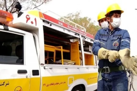 گلایه رانندگان شرکت توزیع برق لرستان از حقوق کم