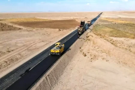 ۵ کیلومتر راه روستایی در الیگودرز آسفالت شد