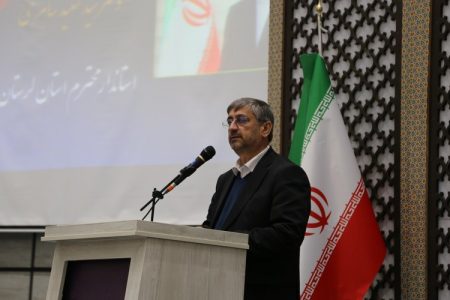 منابع استان را طبق سلیقه اشخاص یا جریان ها هزینه نمی کنیم