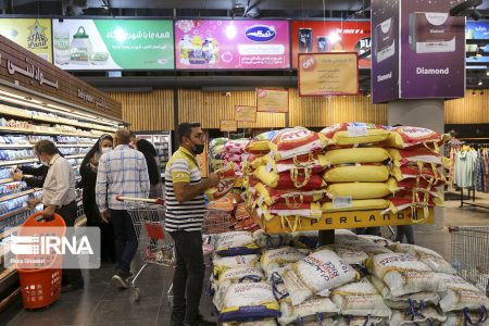 توزیع ۱۷۰ تن روغن و برنج در بازار لرستان