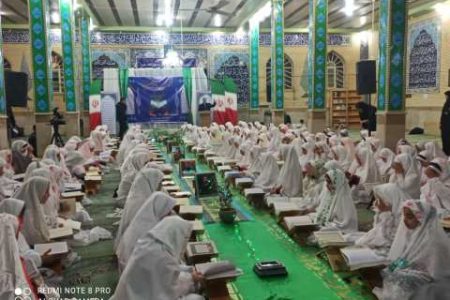 برگزاری محفل قرآنی ۲۵۰ دانش‌آموز لرستانی
