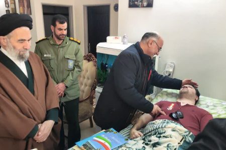 جانبازان یادگاران ارزشمند دفاع از میهن هستند