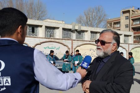 انقلاب اسلامی مسیر عزت و استقلال ملت ایران است